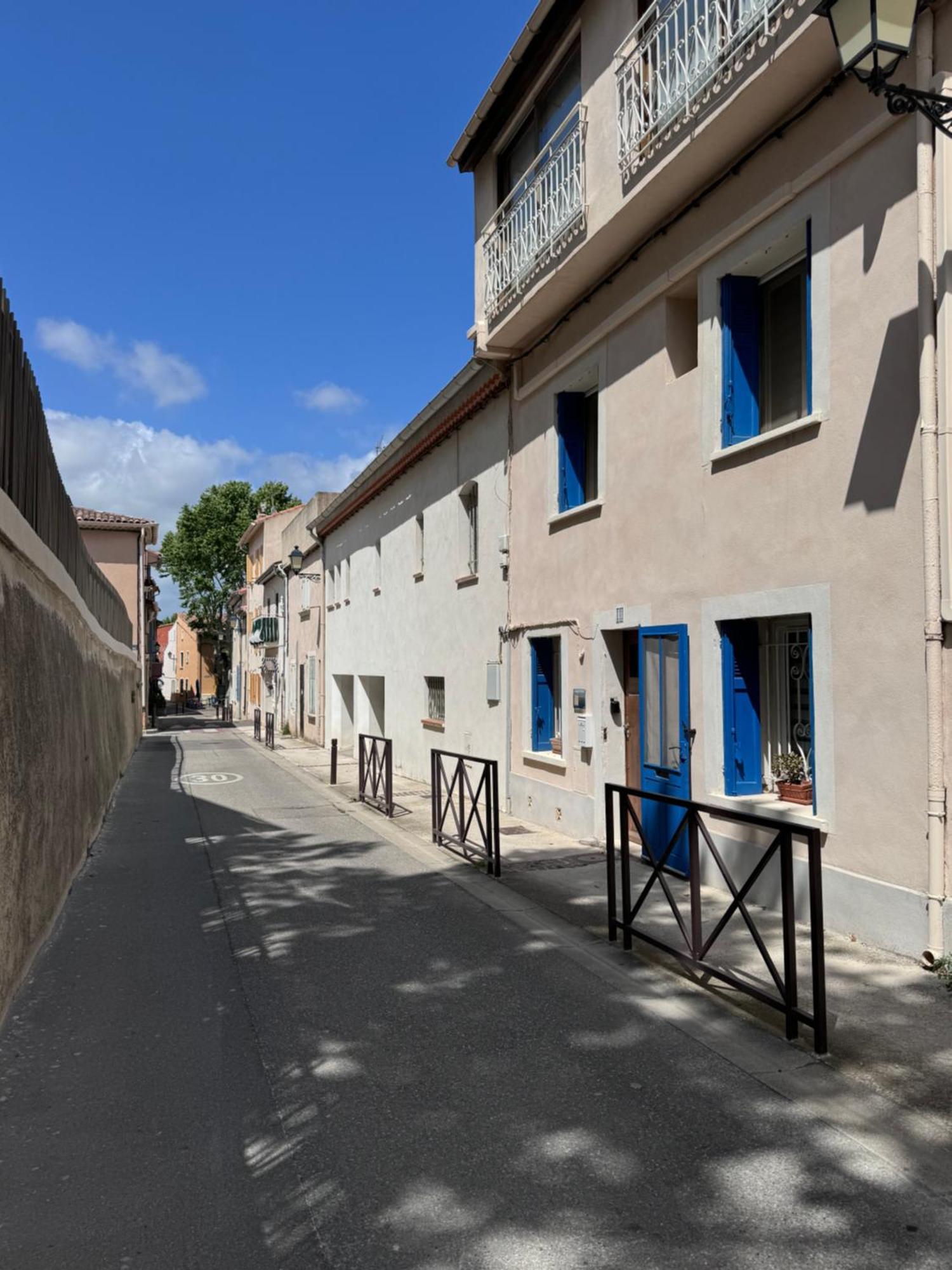 La Mouette Bleue Maison De Ville Individuelle Et Climatisee Martigues Bagian luar foto